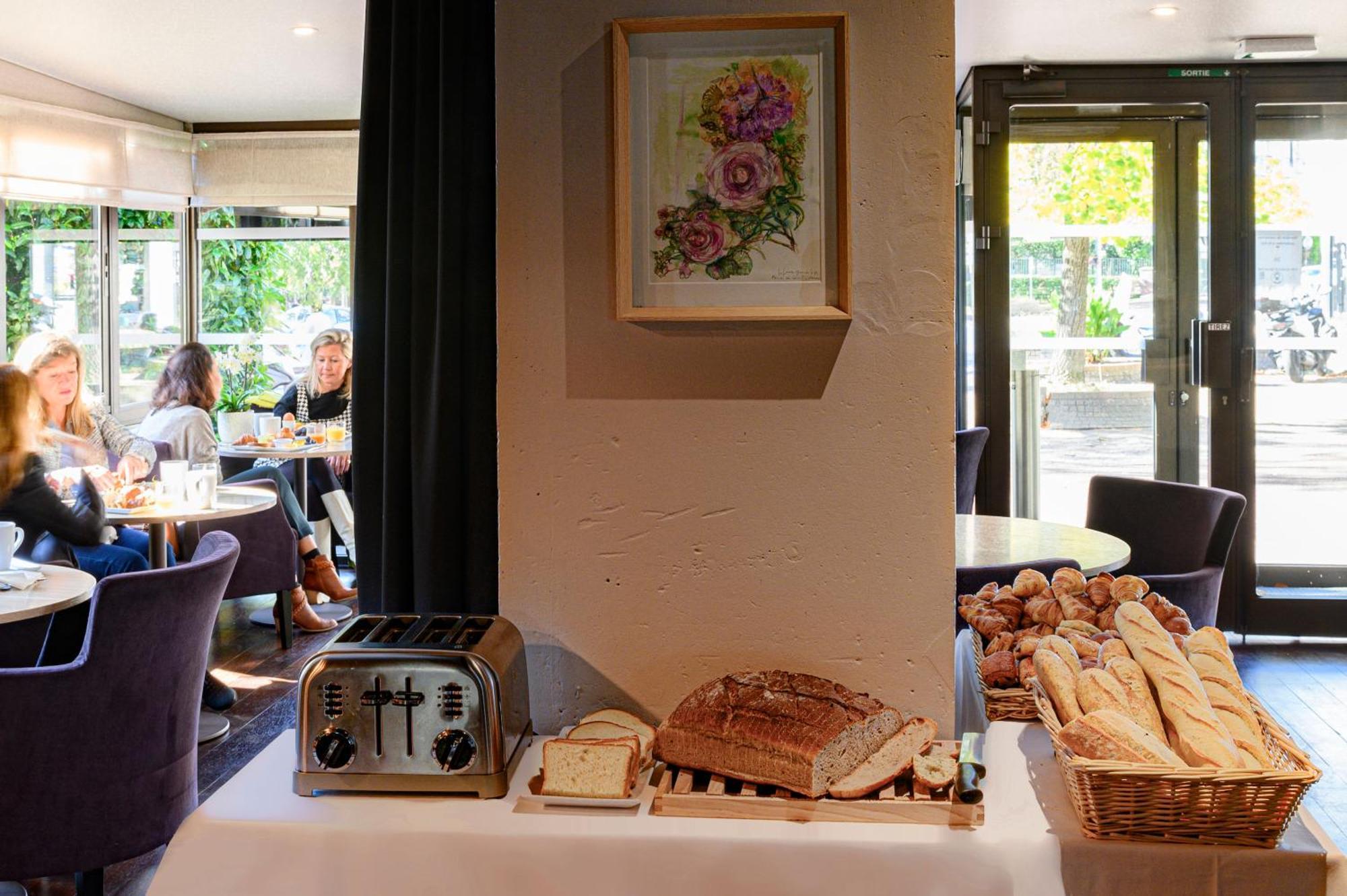 Hotel Quorum Saint-Cloud Luaran gambar